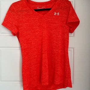 Under Armour Loose Athletic Top